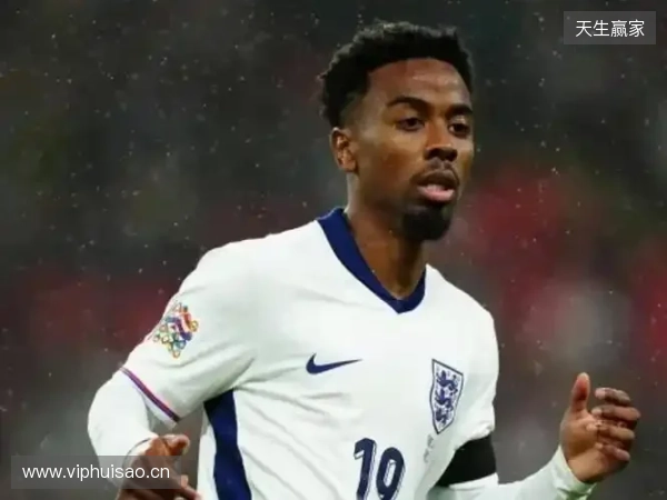 队报：给昆滕-廷贝尔让位，安热尔-戈梅斯将离开马赛