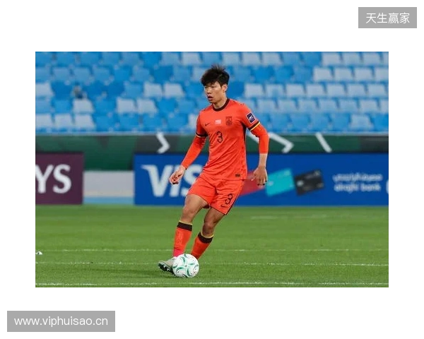 北青:U23国足主力球员贺一然今日抵达成都,即将加盟成都蓉城 北青:U23国足主力球员贺一然今日抵达成都,即将加盟成都蓉城