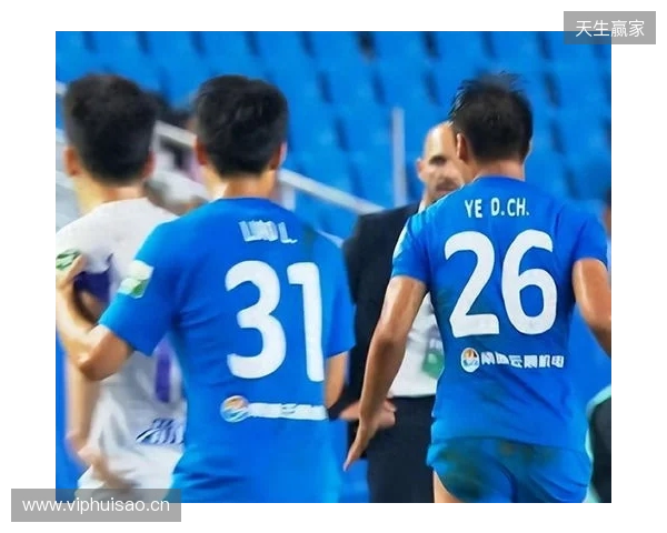 德转：原天津津门虎球员阮杨以自由转会的形式重返南通支云