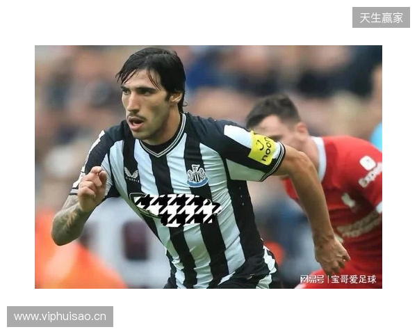 记者：曼联无意吉马良斯；认为重金签托纳利在成本上不划算